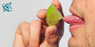 Sciensation hands-on experiment for school: The myth of the tongue map ( biology, senses, taste, tongue, critical thinking)